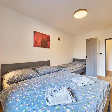 5 By Interhome Ruzova