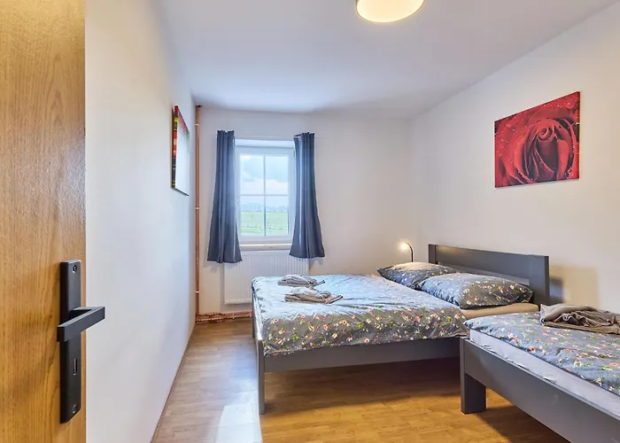 5 By Interhome